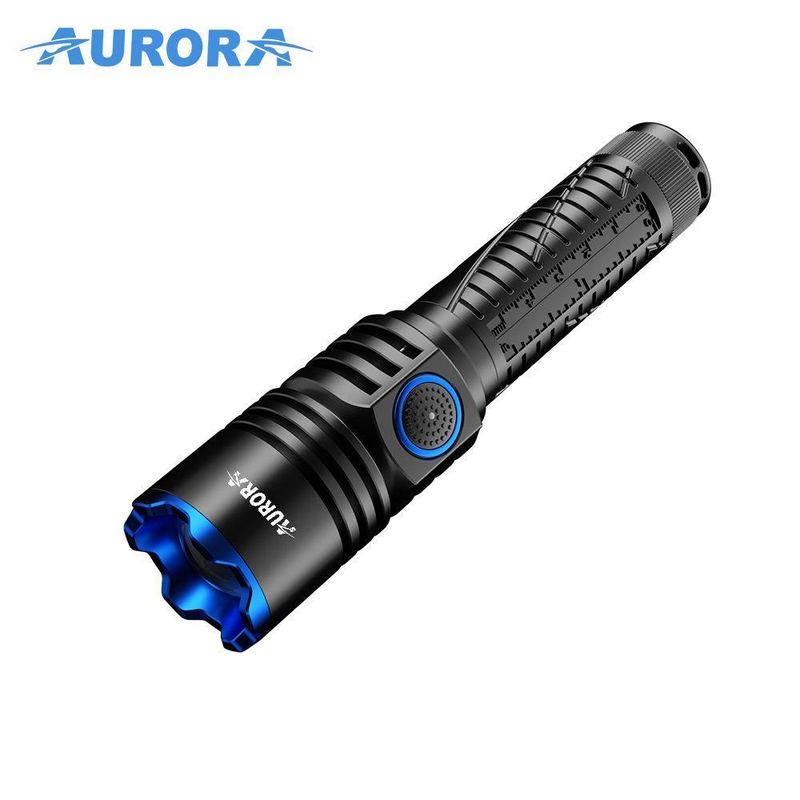 AURORA E2 緊湊型EDC手電筒 800LM 620米